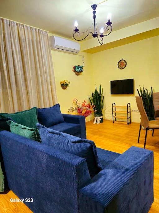 Apartment In The Old District Тбілісі Екстер'єр фото