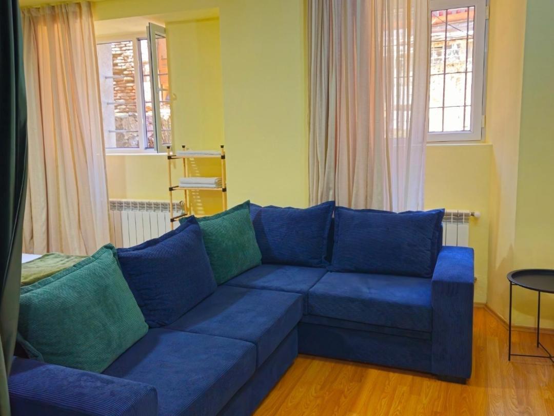 Apartment In The Old District Тбілісі Екстер'єр фото